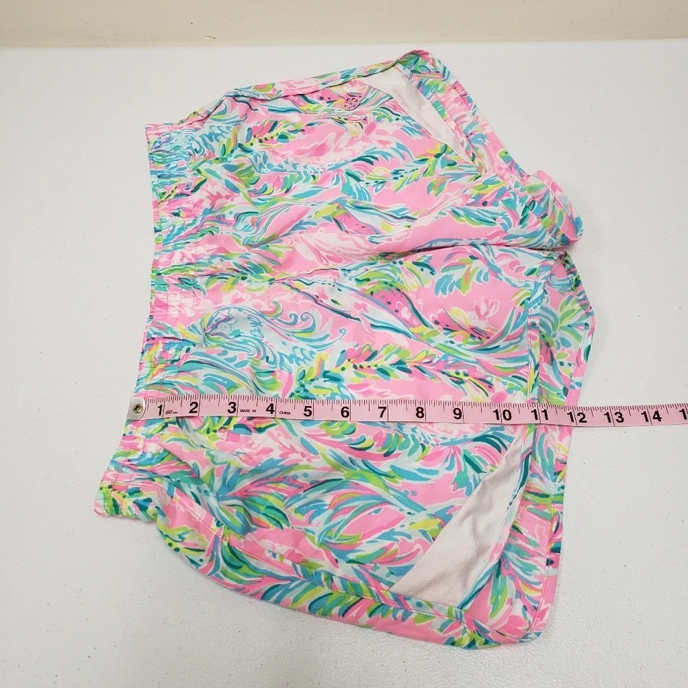 Lilly Pulitzer Womens Luxletic Shorts Size Small - Picture 7 of 7